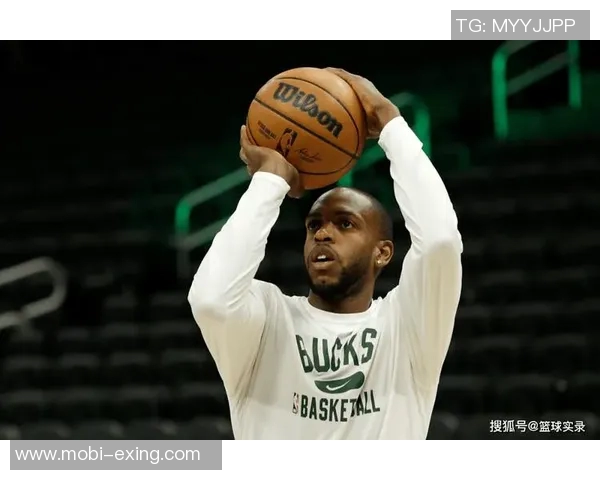 米德尔顿感慨球迷支持穿着他雄鹿22号球衣的深厚情感